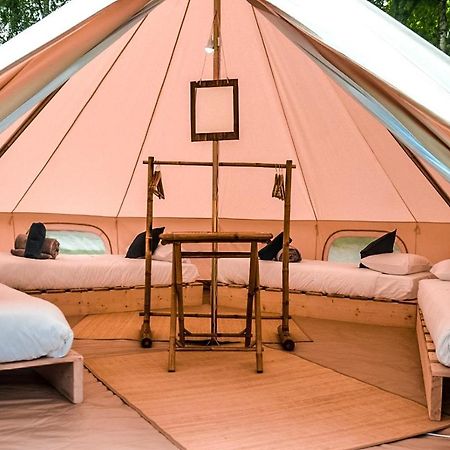 Lodg'Ing Secret Camp Ariege Otel Lordat Dış mekan fotoğraf