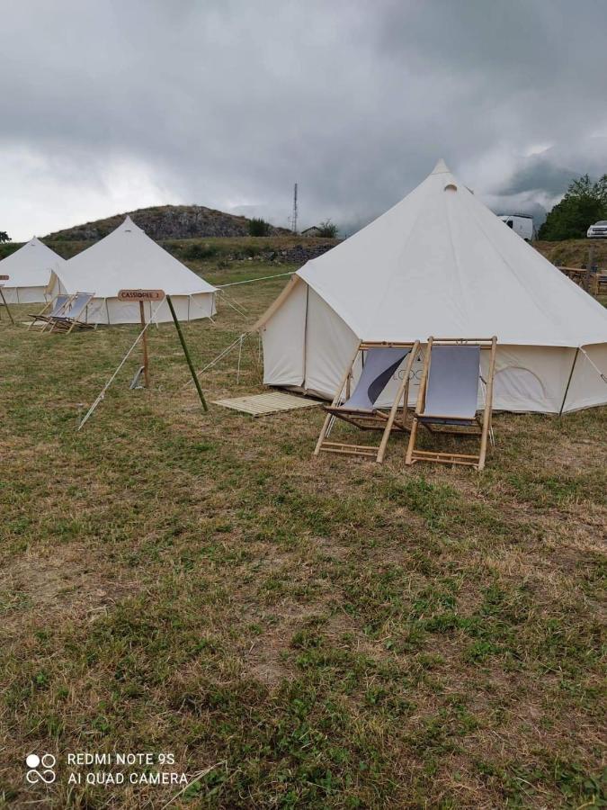Lodg'Ing Secret Camp Ariege Otel Lordat Dış mekan fotoğraf
